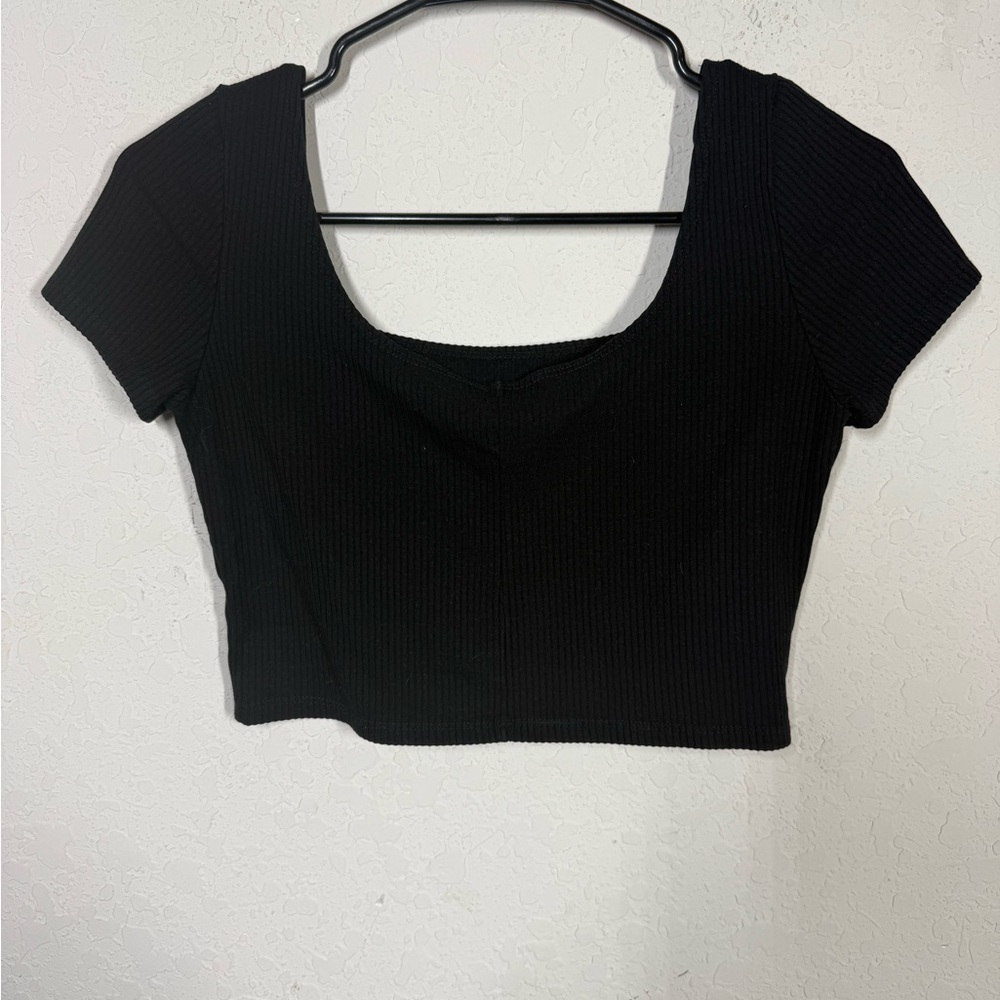 Reformation Short Sleeve Ribbed Top SEE MEASUREMENTS